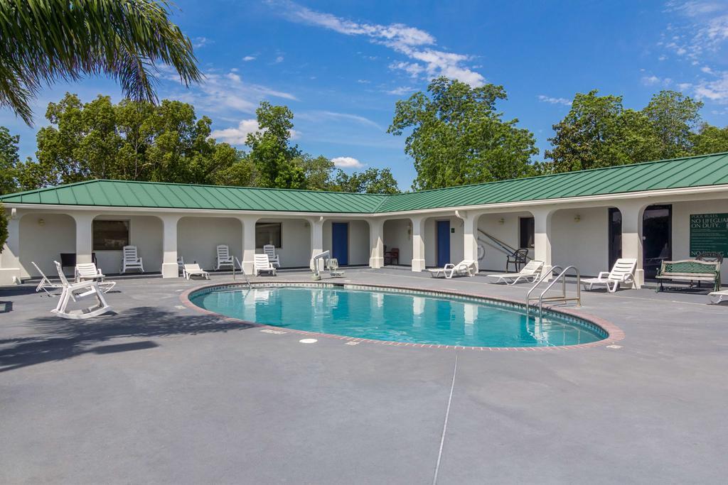 Motel 6 Waycross Exteriér fotografie