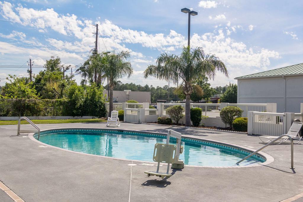 Motel 6 Waycross Exteriér fotografie
